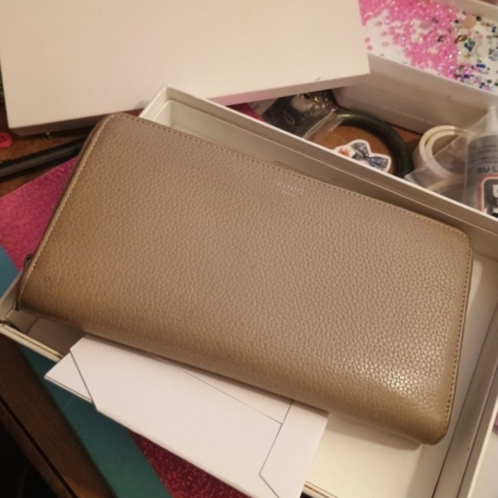 Céline Zip-Around Wallet in Taupe Beige Grained Leather, With Box - Picture 7 of 14